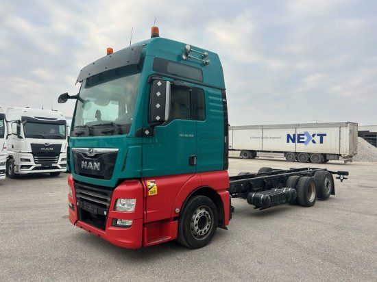 MAN TGX 26.500 XXL, 6x2, Jumbo, Liftachse, Intarder, Euro6, Full-Air - Грузовик-шасси: фото 1 MAN TGX 26.500 XXL, 6x2, Jumbo, Liftachse, Intarder, Euro6, Full-Air - Грузовик-шасси: фото 1