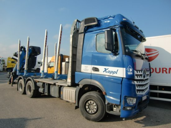 Mercedes-Benz Arocs 3353 6x4 Holztransp., Palfinger Kran Epsilon - Лесовоз, Автоманипулятор: фото 1 Mercedes-Benz Arocs 3353 6x4 Holztransp., Palfinger Kran Epsilon - Лесовоз, Автоманипулятор: фото 1