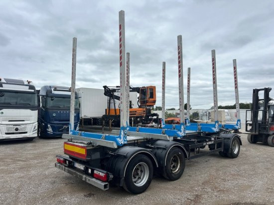 Schwarzmüller N-Serie 3-achs Holzanhänger 4 Rungenpaare - Прицеп лесовоз: фото 4 Schwarzmüller N-Serie 3-achs Holzanhänger 4 Rungenpaare - Прицеп лесовоз: фото 4