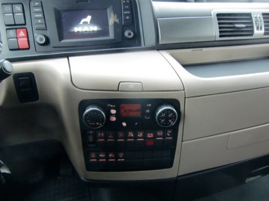 Тягач MAN TGX 18.420 XLX, E6: фото 11 Тягач MAN TGX 18.420 XLX, E6: фото 11