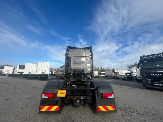 MAN TGX 18.510 4x2, XXL, Intarder, Euro 6 Schubbodenhydraulik New Model TG3 - Тягач: фото 5 MAN TGX 18.510 4x2, XXL, Intarder, Euro 6 Schubbodenhydraulik New Model TG3 - Тягач: фото 5