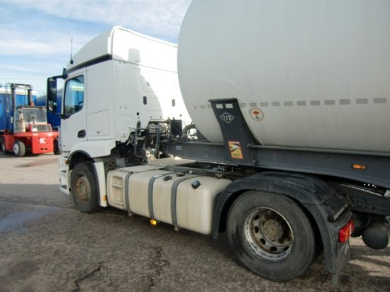 Mercedes-Benz Actros 1840, MP4 - Тягач: фото 5 Mercedes-Benz Actros 1840, MP4 - Тягач: фото 5