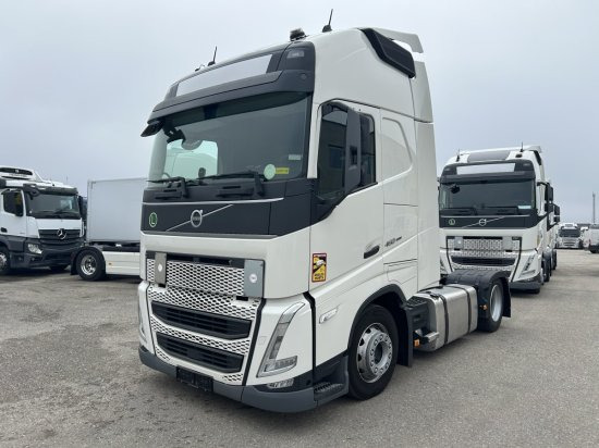 Volvo FH 460 E6, Low Deck , I Save I-Shift, Standklima - Тягач: фото 3 Volvo FH 460 E6, Low Deck , I Save I-Shift, Standklima - Тягач: фото 3