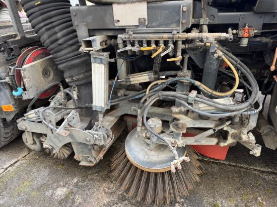 Подметально-уборочная машина Volvo Roto Hochdruck Kehrmaschine 300 Bar, Beam A/S ,Voll Funktionstüchtig: фото 12 Подметально-уборочная машина Volvo Roto Hochdruck Kehrmaschine 300 Bar, Beam A/S ,Voll Funktionstüchtig: фото 12