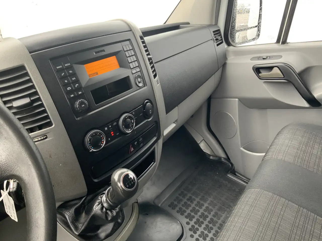 Mercedes-Benz Sprinter 313 2.2 CDI 325 L2 H2 Airco Cruise 3 Zits Trekhaak - Другая техника: фото 5 Mercedes-Benz Sprinter 313 2.2 CDI 325 L2 H2 Airco Cruise 3 Zits Trekhaak - Другая техника: фото 5