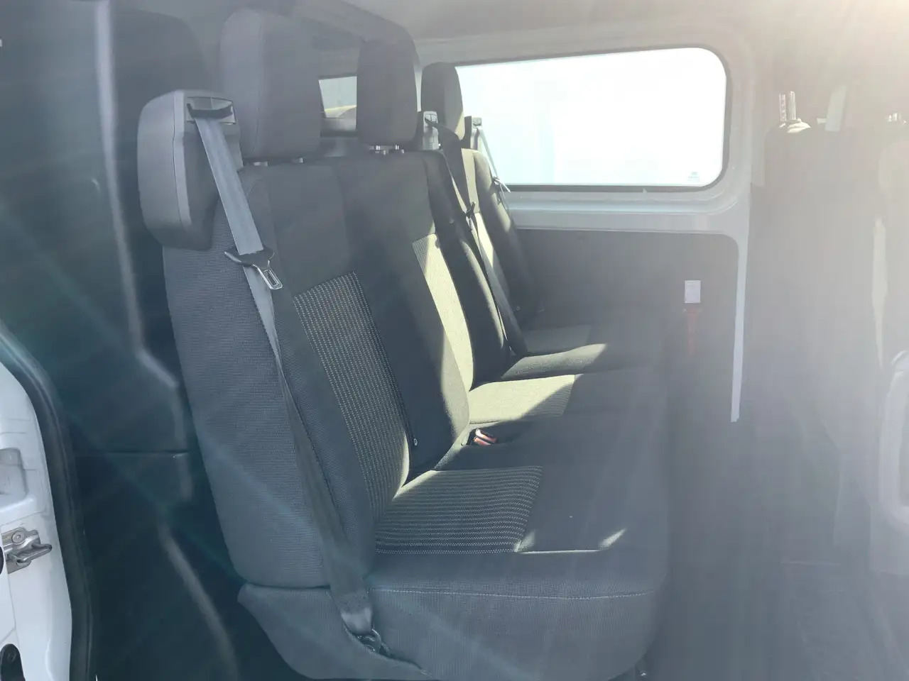 Грузопассажирский фургон Ford Transit Custom 290 2.0 TDCI L2H1 6 Zits Trend DC Airco Cruise Tre: фото 15