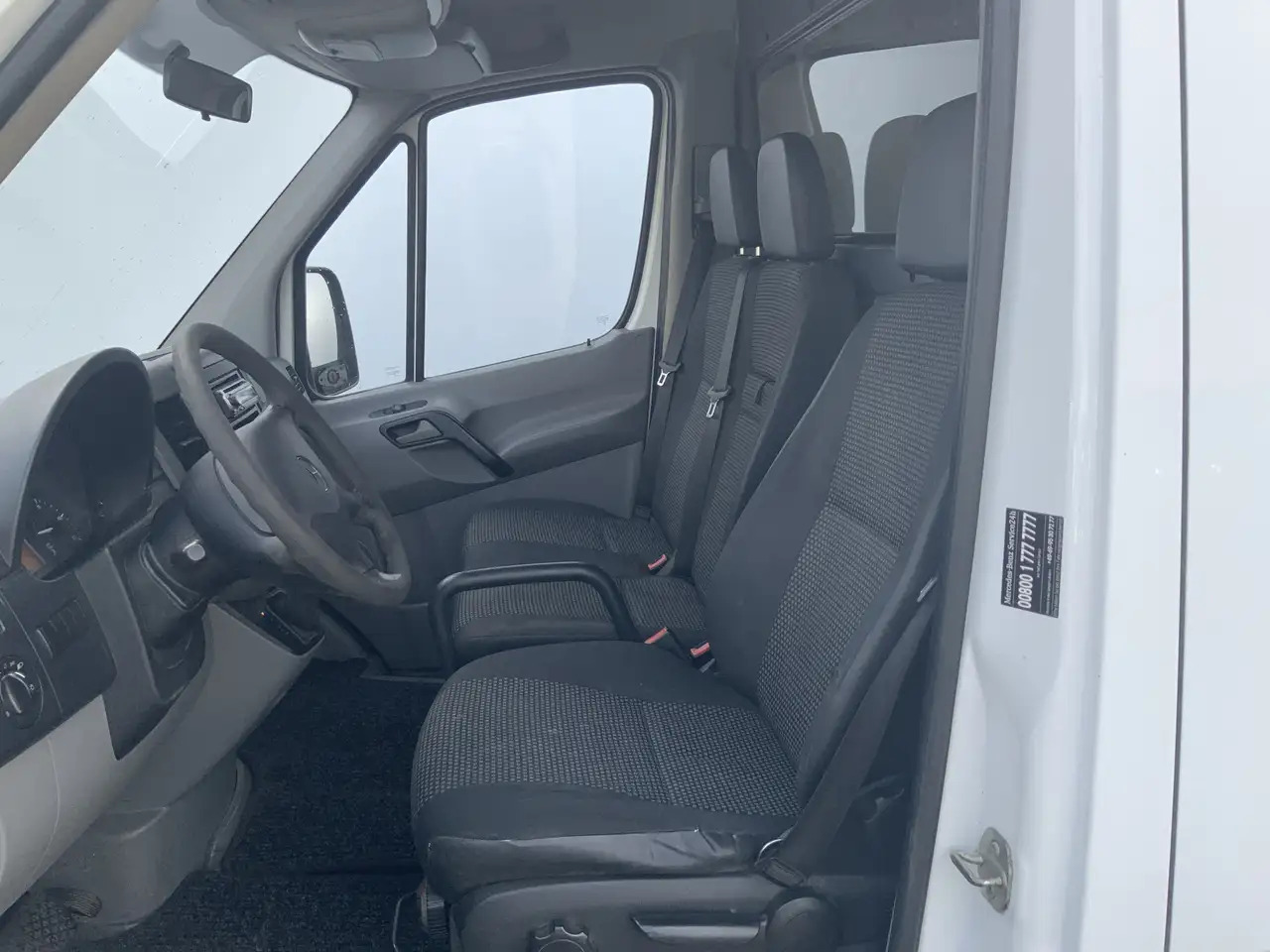 Mercedes-Benz Sprinter 211 2.2 CDI 366 L2 H1 Automaat 3 Zits Side Bar Tre - Цельнометаллический фургон: фото 4 Mercedes-Benz Sprinter 211 2.2 CDI 366 L2 H1 Automaat 3 Zits Side Bar Tre - Цельнометаллический фургон: фото 4