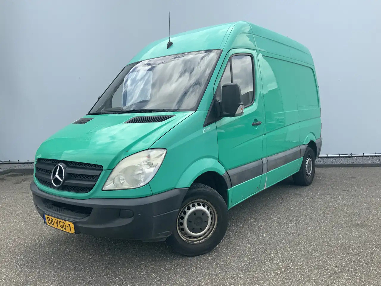 Mercedes-Benz Sprinter 311 2.2 CDI 325 H2 L1 Zits 3 Trekhaak 2800 kg & Op - Легковой фургон: фото 1 Mercedes-Benz Sprinter 311 2.2 CDI 325 H2 L1 Zits 3 Trekhaak 2800 kg & Op - Легковой фургон: фото 1