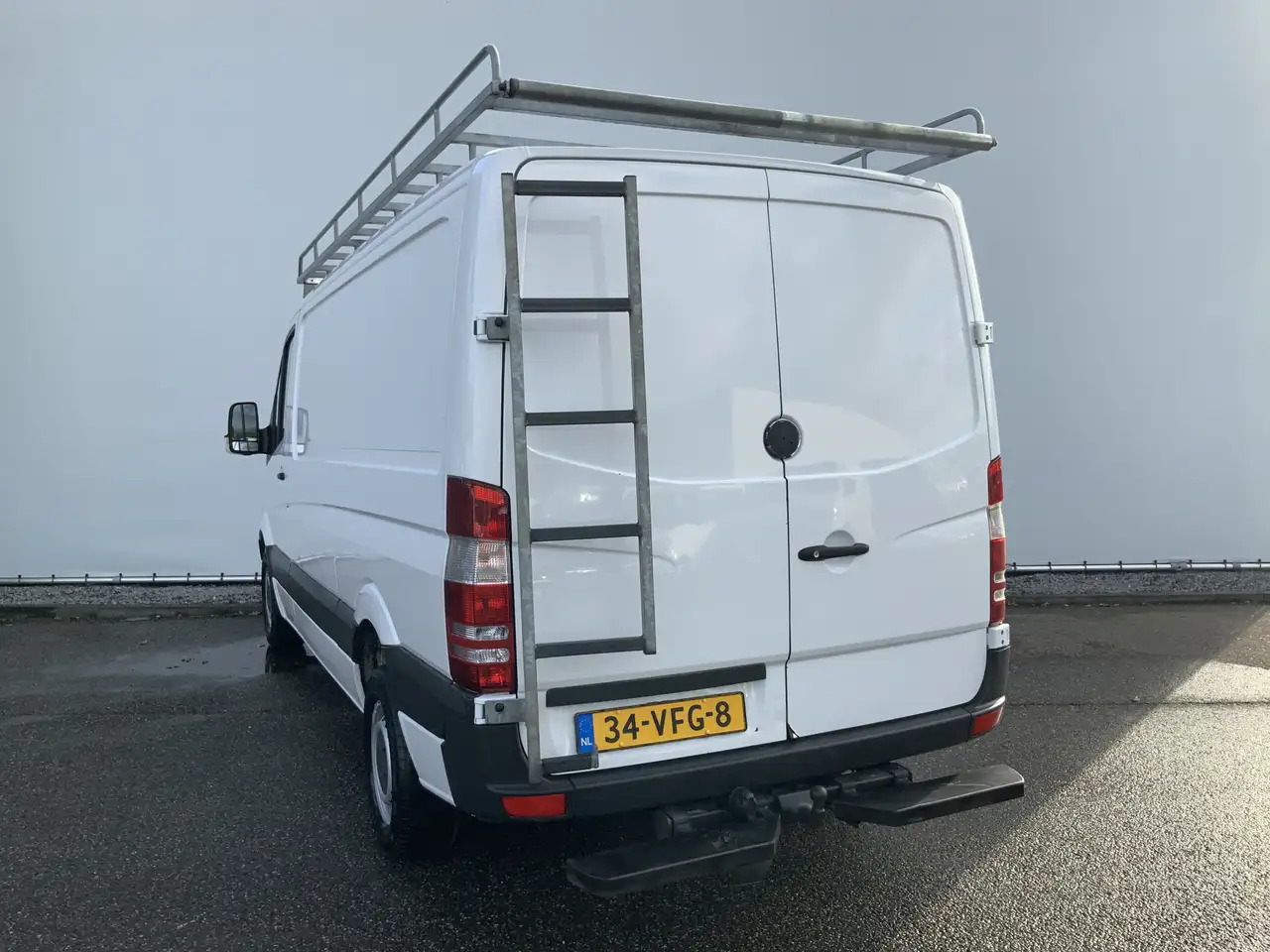 Mercedes-Benz Sprinter 311 2.2 CDI 366 L2H1 Automaat 3 Zits Trekaak 2800k - Цельнометаллический фургон: фото 2 Mercedes-Benz Sprinter 311 2.2 CDI 366 L2H1 Automaat 3 Zits Trekaak 2800k - Цельнометаллический фургон: фото 2