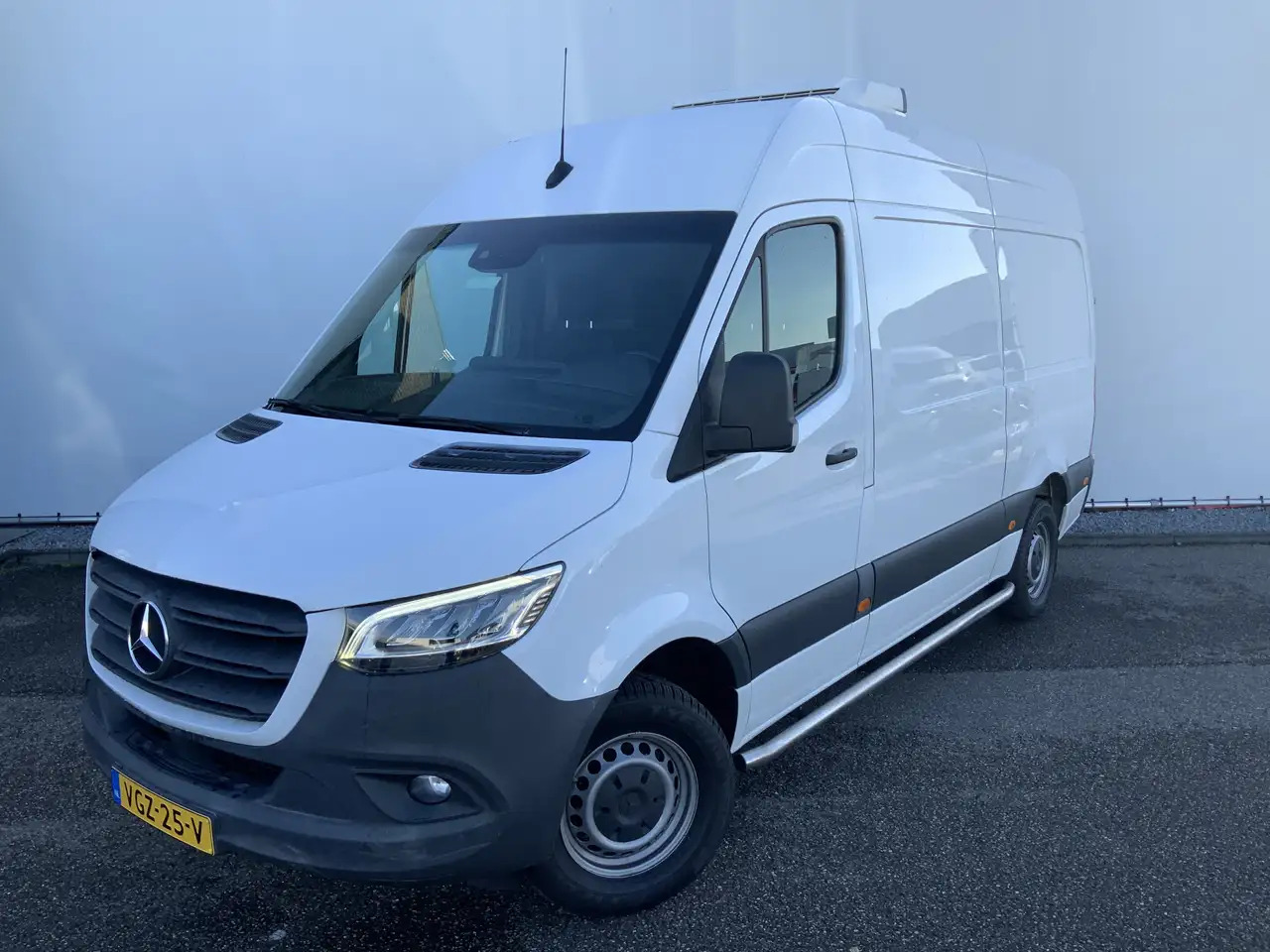Mercedes-Benz Sprinter 316 2.2 CDI L2H2 Koelwagen Dag & Nacht Automaat Ai - Фургон-рефрижератор: фото 1 Mercedes-Benz Sprinter 316 2.2 CDI L2H2 Koelwagen Dag & Nacht Automaat Ai - Фургон-рефрижератор: фото 1