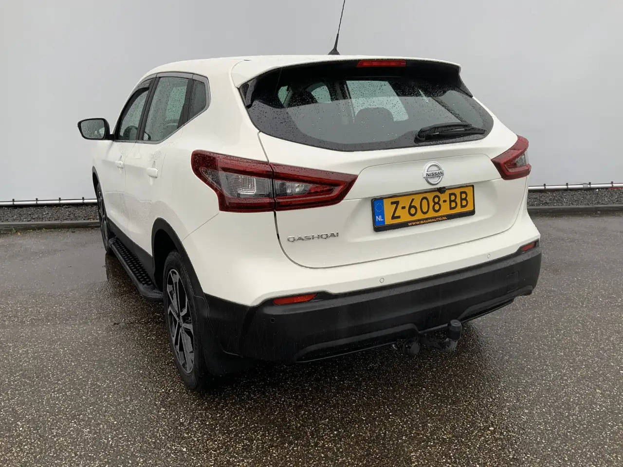 Nissan Qashqai 1.3 DIG-T Visia A SUV Airco Cruise Groot Scherm Na - Внедорожник: фото 3 Nissan Qashqai 1.3 DIG-T Visia A SUV Airco Cruise Groot Scherm Na - Внедорожник: фото 3