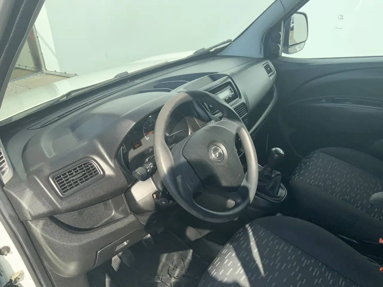 Opel Combo 1.3 CDTi L1H1 EXPORT ecoFLEX Edition Airco Trekhaa - Легковой фургон: фото 5 Opel Combo 1.3 CDTi L1H1 EXPORT ecoFLEX Edition Airco Trekhaa - Легковой фургон: фото 5