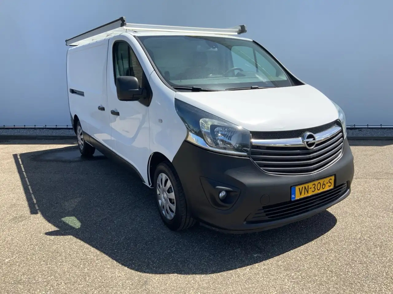 Opel Vivaro 1.6 CDTI L2H1 Edition EcoFlex Airco Cruise Imperia - Цельнометаллический фургон: фото 2 Opel Vivaro 1.6 CDTI L2H1 Edition EcoFlex Airco Cruise Imperia - Цельнометаллический фургон: фото 2