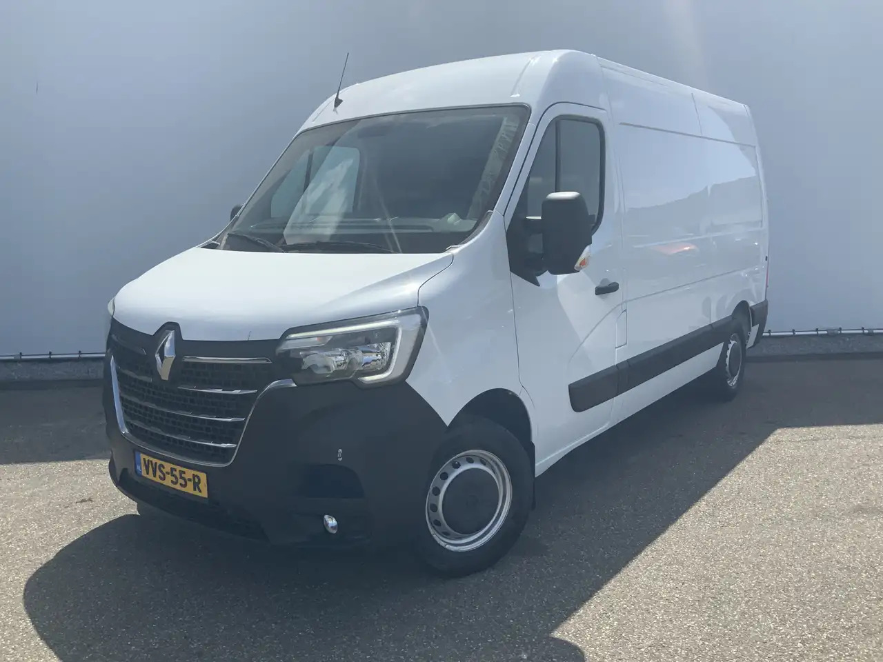 Renault Master T35 2.3 dCi 150 L2H2 Energy Work Edition Airco Cru - Цельнометаллический фургон: фото 1 Renault Master T35 2.3 dCi 150 L2H2 Energy Work Edition Airco Cru - Цельнометаллический фургон: фото 1