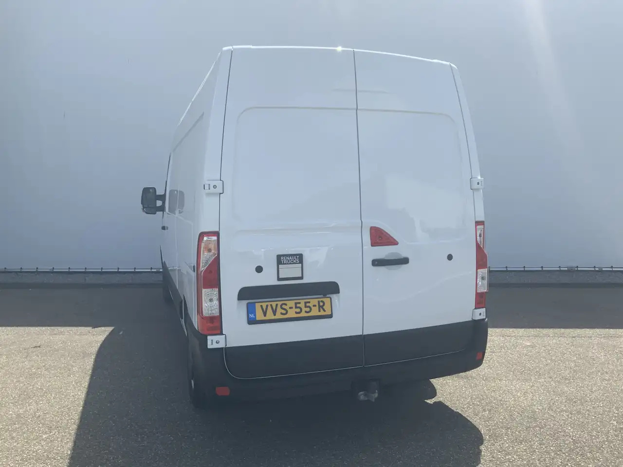 Renault Master T35 2.3 dCi 150 L2H2 Energy Work Edition Airco Cru - Цельнометаллический фургон: фото 2 Renault Master T35 2.3 dCi 150 L2H2 Energy Work Edition Airco Cru - Цельнометаллический фургон: фото 2