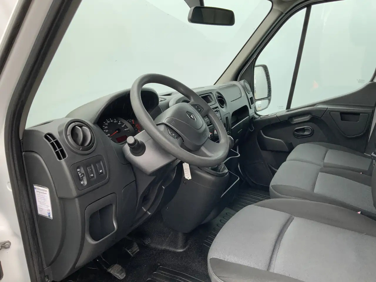 Renault Master T35 2.3 dCi L3H3 Maxi Airco Cruise 3 Zts Camera Eu - Цельнометаллический фургон: фото 5 Renault Master T35 2.3 dCi L3H3 Maxi Airco Cruise 3 Zts Camera Eu - Цельнометаллический фургон: фото 5