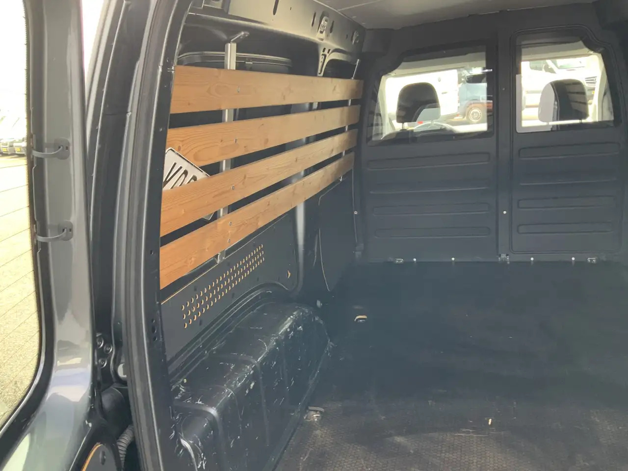 Легковой фургон Volkswagen Caddy 2.0 TDI L2H1 AUTOMAAT BMT Maxi Exclusive Edition A: фото 16