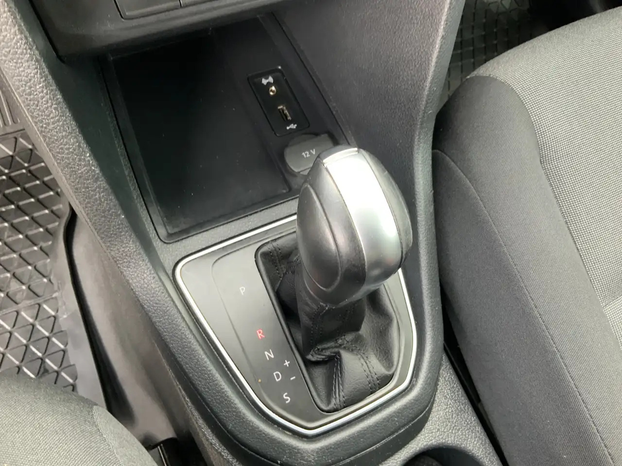 Легковой фургон Volkswagen Caddy 2.0 TDI L2H1 AUTOMAAT BMT Maxi Exclusive Edition A: фото 11