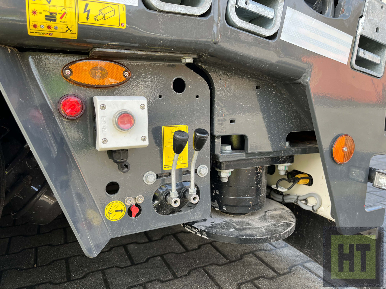 Новый Низкорамный полуприцеп Faymonville 5-Achs-Tele-Semi mit Halbachsen "Twinaxle" und hydr. Rampen: фото 6