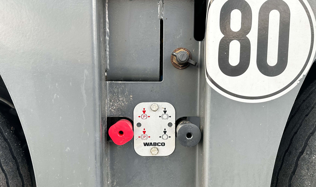 Faymonville MAX Trailer 3-Achs-Tiefbett mit Pendelachsen - Низкорамный полуприцеп: фото 5 Faymonville MAX Trailer 3-Achs-Tiefbett mit Pendelachsen - Низкорамный полуприцеп: фото 5