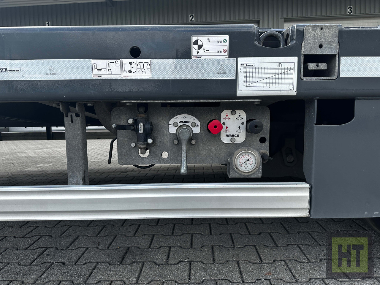 Faymonville MAX Trailer 4-Achs-Mega-Tele-Semi-niedrigbereift - Низкорамный полуприцеп: фото 5 Faymonville MAX Trailer 4-Achs-Mega-Tele-Semi-niedrigbereift - Низкорамный полуприцеп: фото 5