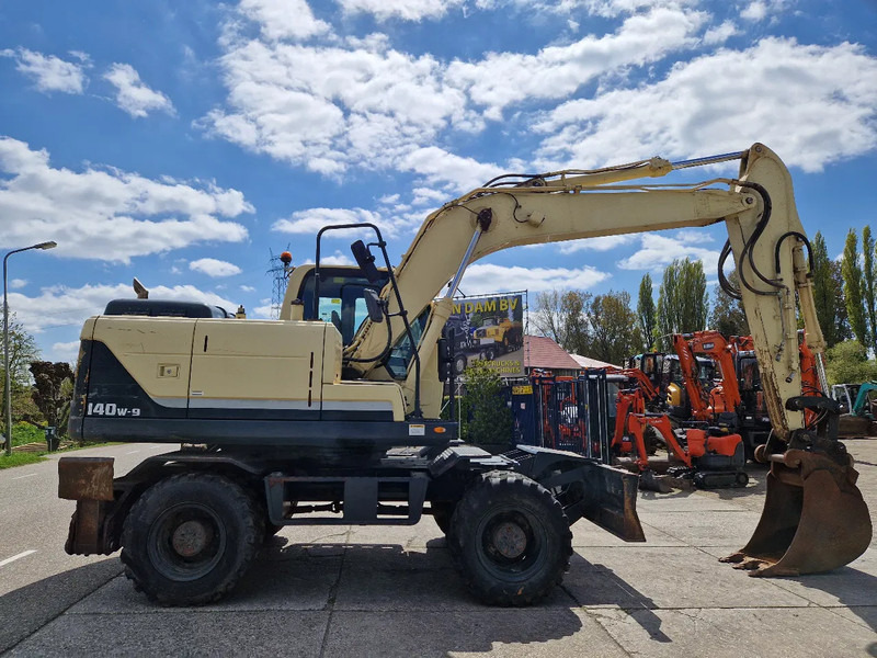 Hyundai Robex 140W-9 met airco - Колёсный экскаватор: фото 2 Hyundai Robex 140W-9 met airco - Колёсный экскаватор: фото 2