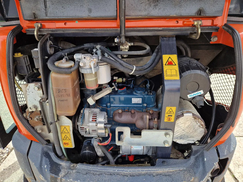 Kubota KX019-4 CW05 met 2 bakken - Мини-экскаватор: фото 5 Kubota KX019-4 CW05 met 2 bakken - Мини-экскаватор: фото 5