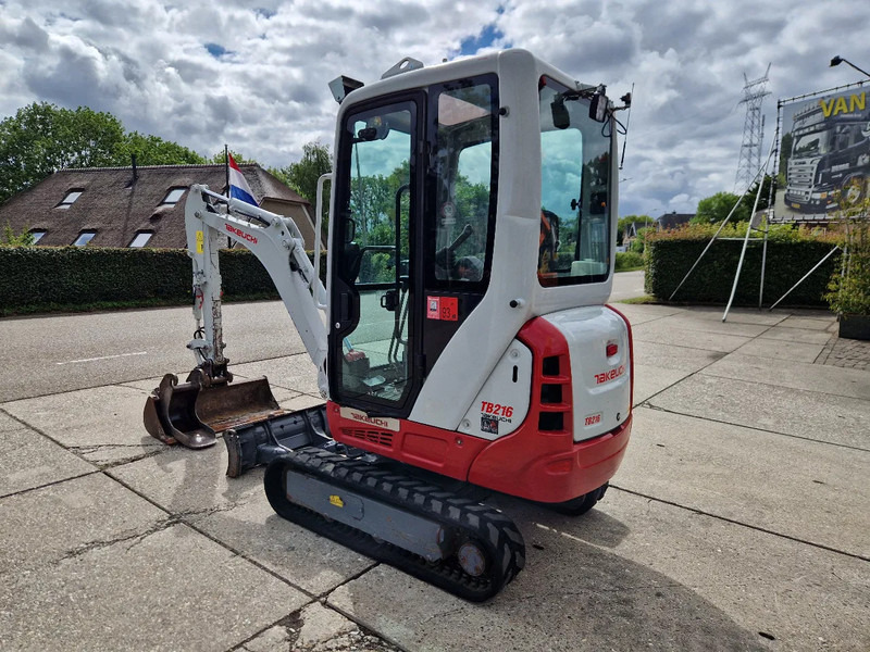 Takeuchi TB216 met 2089 uur - Мини-экскаватор: фото 3 Takeuchi TB216 met 2089 uur - Мини-экскаватор: фото 3