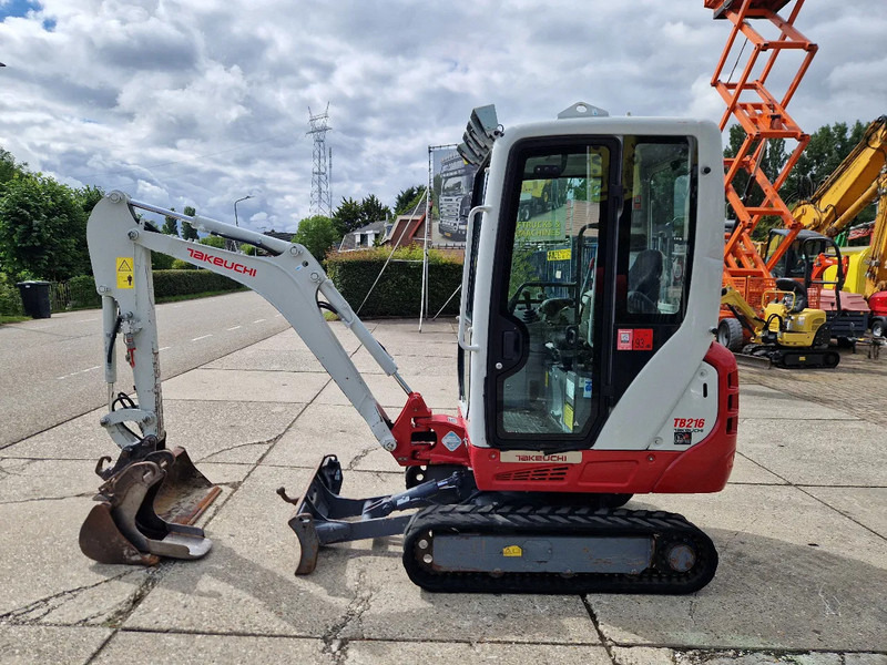 Мини-экскаватор Takeuchi TB216 met 2089 uur: фото 17