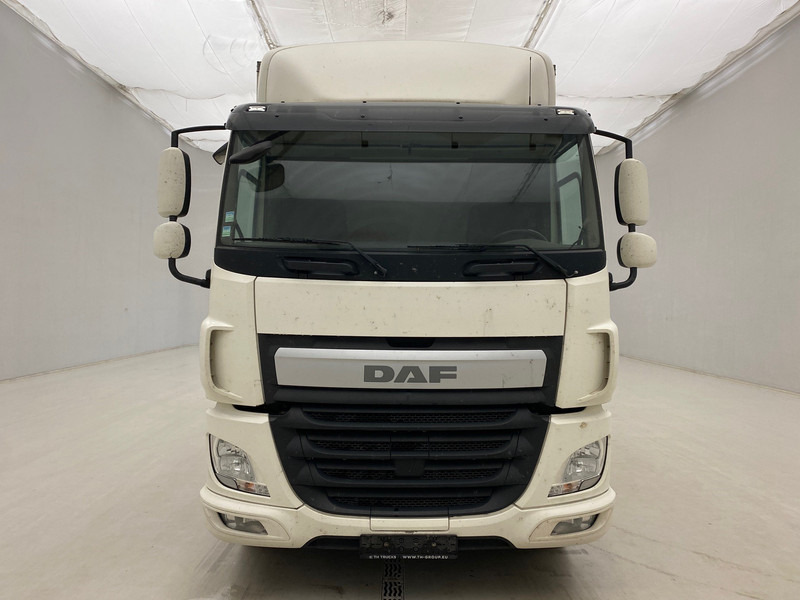 DAF CF 310* - Грузовик с закрытым кузовом: фото 2 DAF CF 310* - Грузовик с закрытым кузовом: фото 2