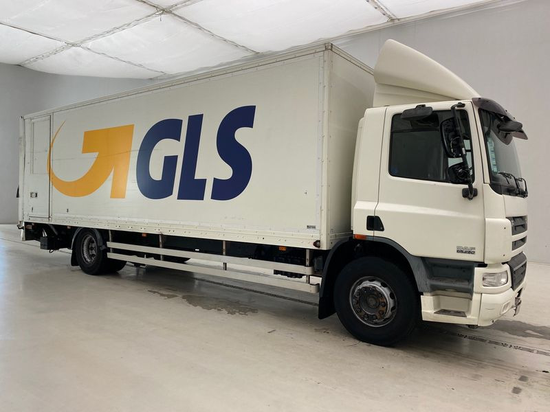 DAF CF65.250* - Грузовик с закрытым кузовом: фото 3 DAF CF65.250* - Грузовик с закрытым кузовом: фото 3