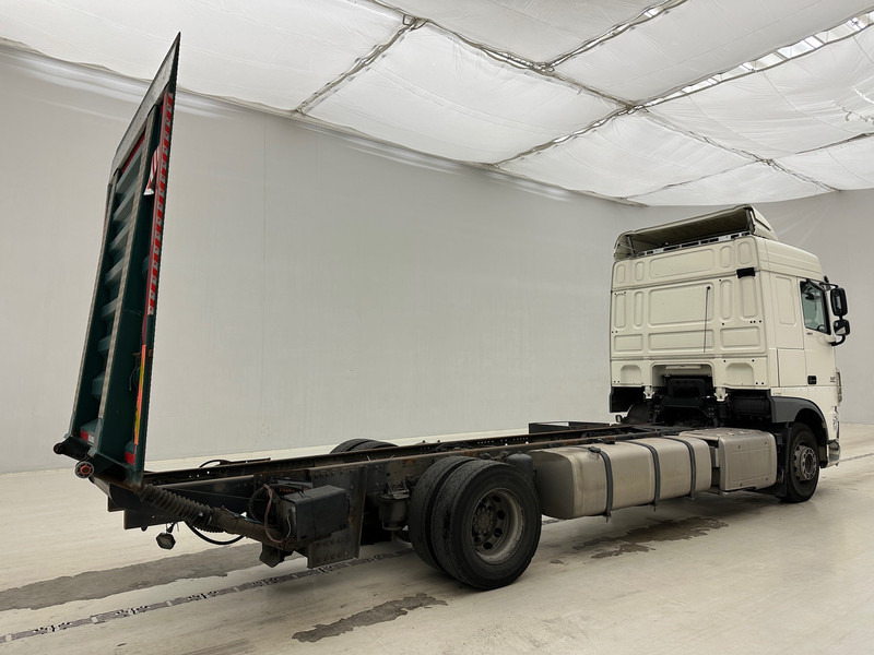 DAF XF 460 Space Cab - Грузовик-шасси: фото 4 DAF XF 460 Space Cab - Грузовик-шасси: фото 4