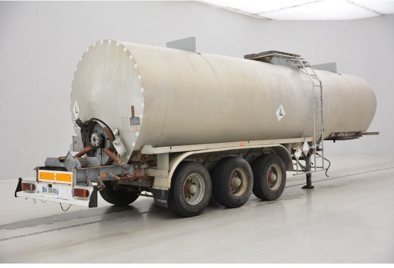 Fruehauf Bitumen tank trailer - Полуприцеп-цистерна: фото 3 Fruehauf Bitumen tank trailer - Полуприцеп-цистерна: фото 3