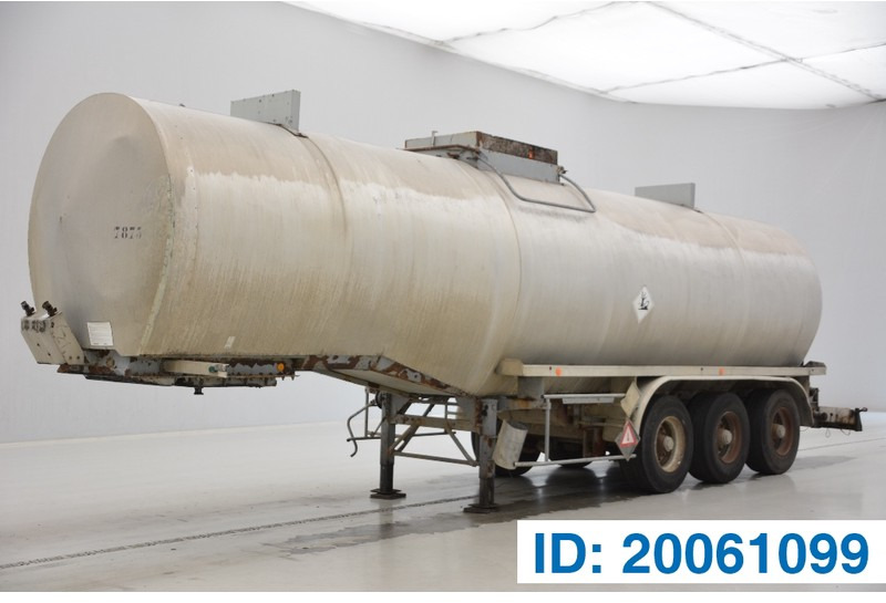 Fruehauf Bitumen tank trailer - Полуприцеп-цистерна: фото 1 Fruehauf Bitumen tank trailer - Полуприцеп-цистерна: фото 1