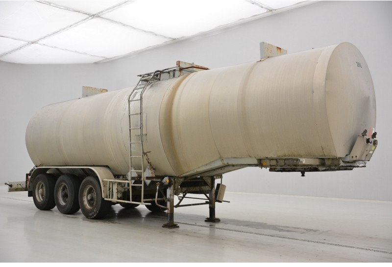 Fruehauf Bitumen tank trailer - Полуприцеп-цистерна: фото 3 Fruehauf Bitumen tank trailer - Полуприцеп-цистерна: фото 3