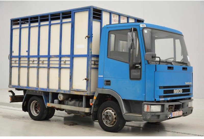 Iveco 65E14* - Грузовик для перевозки животных: фото 3 Iveco 65E14* - Грузовик для перевозки животных: фото 3