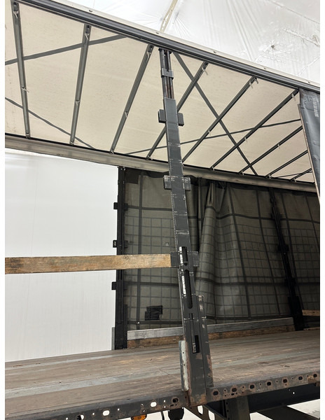 Kögel Tautliner - Тентованный полуприцеп: фото 5 Kögel Tautliner - Тентованный полуприцеп: фото 5