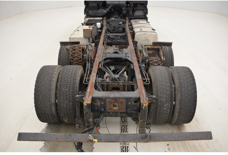 MAN TGA 28.530 - 6x2 - Грузовик-шасси: фото 5 MAN TGA 28.530 - 6x2 - Грузовик-шасси: фото 5