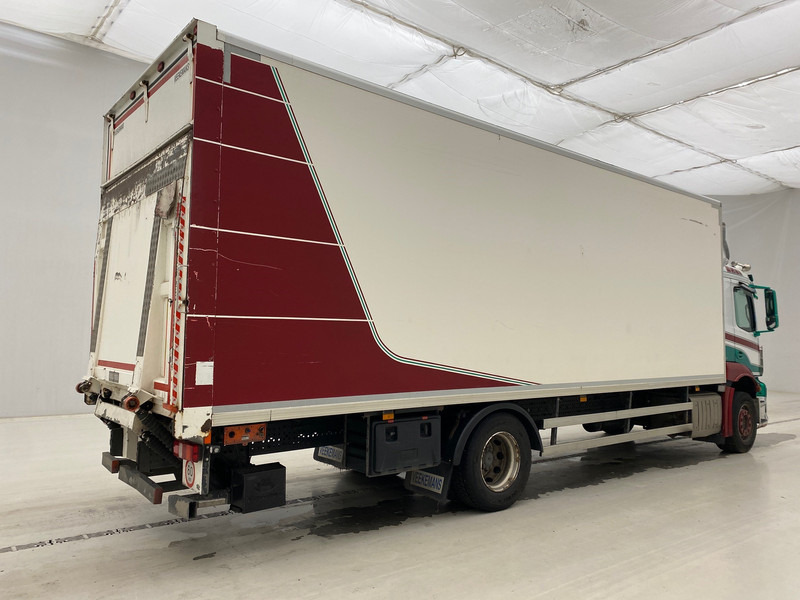 Mercedes-Benz Antos 1832* - Грузовик с закрытым кузовом: фото 4 Mercedes-Benz Antos 1832* - Грузовик с закрытым кузовом: фото 4