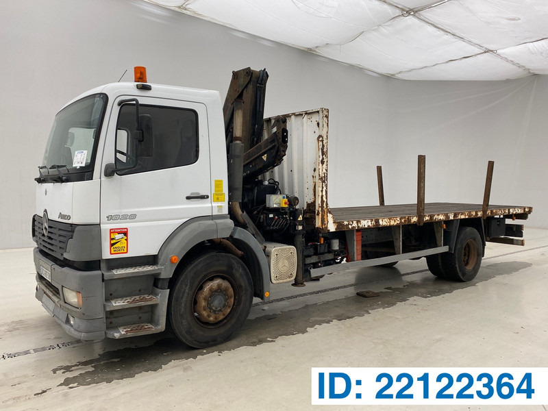 Mercedes-Benz Atego 1828 - Грузовик бортовой/ Платформа, Автоманипулятор: фото 1 Mercedes-Benz Atego 1828 - Грузовик бортовой/ Платформа, Автоманипулятор: фото 1