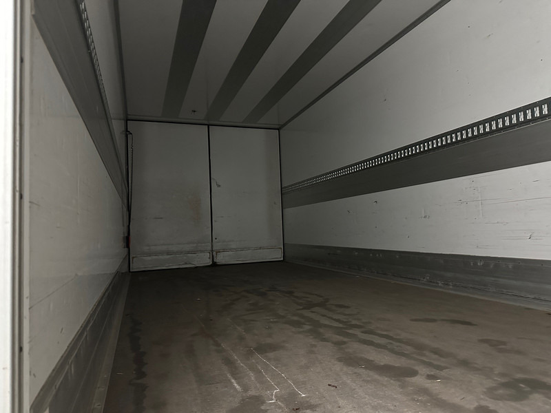 Renault D12.210 - Рефрижератор: фото 5 Renault D12.210 - Рефрижератор: фото 5