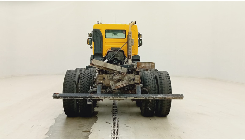 Renault Kerax 410 DXi - 8x4 - Грузовик-шасси: фото 5 Renault Kerax 410 DXi - 8x4 - Грузовик-шасси: фото 5