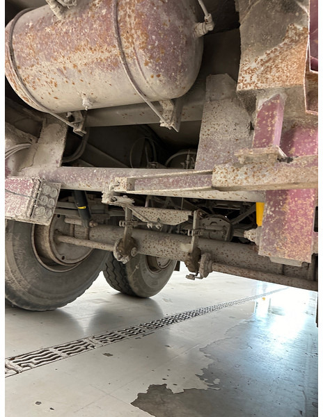 Самосвальный полуприцеп Robuste Kaiser 23 cub in steel: фото 9 Самосвальный полуприцеп Robuste Kaiser 23 cub in steel: фото 9