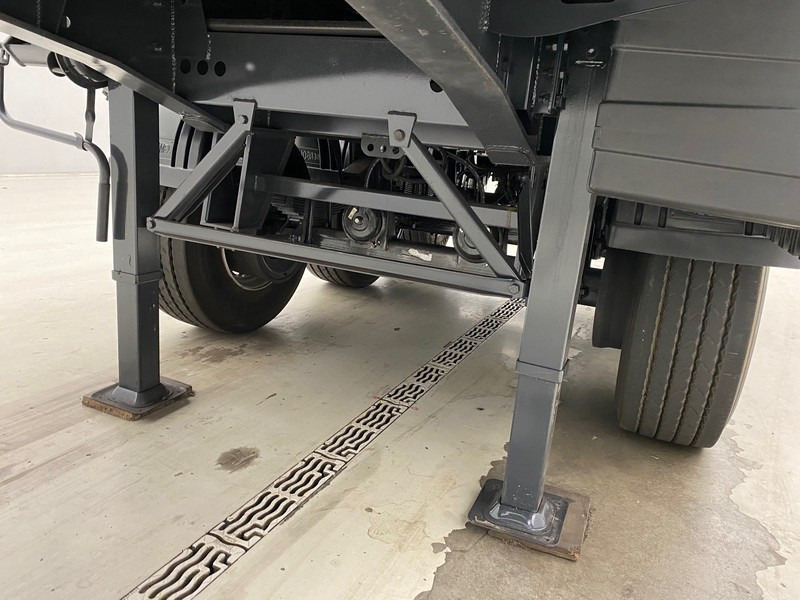 Новый Полуприцеп-контейнеровоз/ Сменный кузов SERGOMEL Chassis/Plateau 20FT - NEW*: фото 12