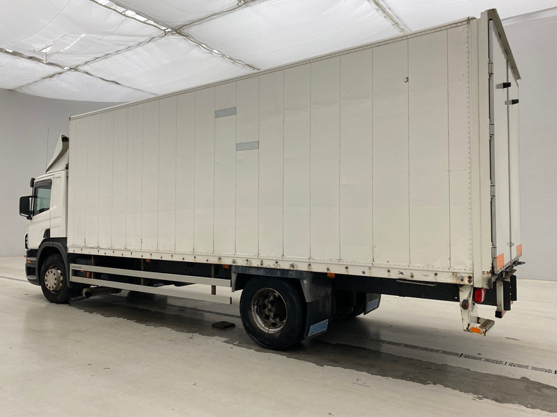 Грузовик с закрытым кузовом Scania P230: фото 7