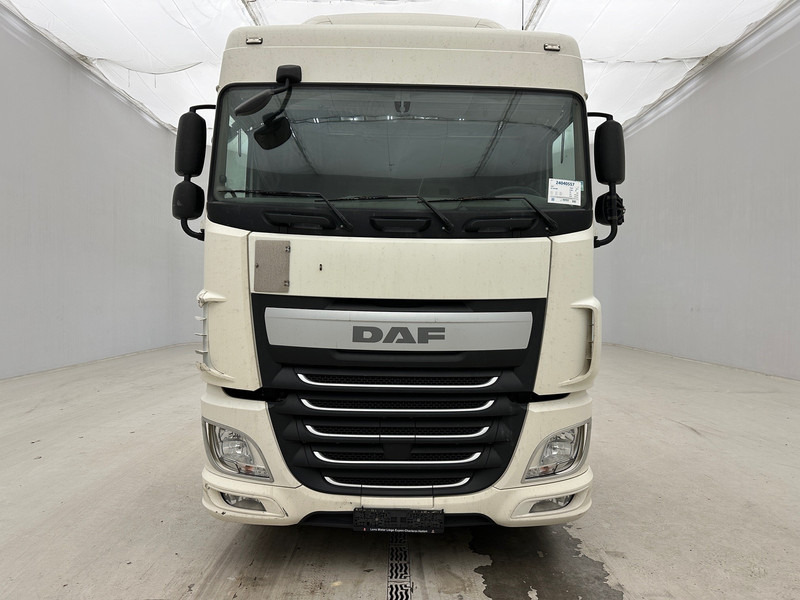 DAF XF 460 Space Cab - Тягач: фото 2 DAF XF 460 Space Cab - Тягач: фото 2