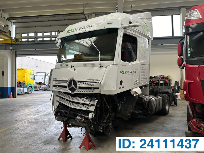 Mercedes-Benz Actros 2145 - Тягач: фото 1 Mercedes-Benz Actros 2145 - Тягач: фото 1