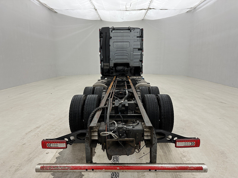 Volvo FH 750 - 6x4 - Грузовик-шасси: фото 5 Volvo FH 750 - 6x4 - Грузовик-шасси: фото 5