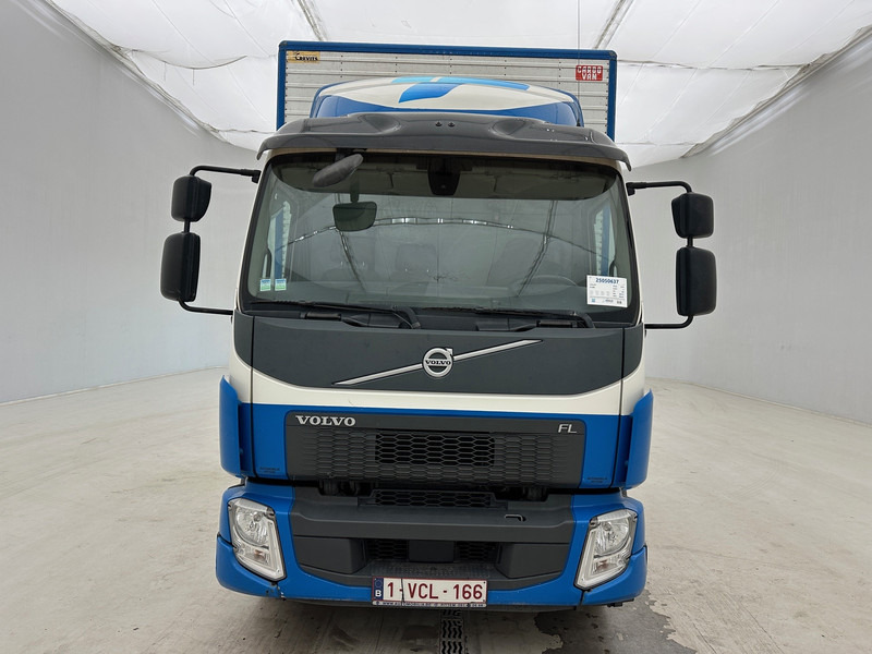 Volvo FL 280 - Грузовик с закрытым кузовом: фото 2 Volvo FL 280 - Грузовик с закрытым кузовом: фото 2
