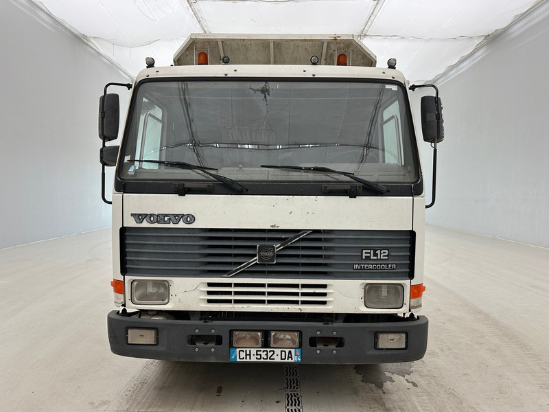 Volvo FL12.380 - Автовоз: фото 2 Volvo FL12.380 - Автовоз: фото 2